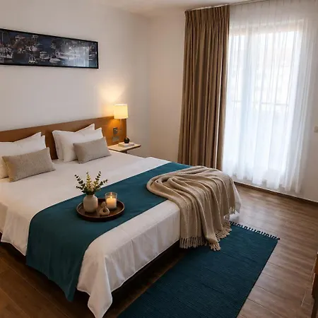 Jafar 10 - Modern 1br With Balcony & Workspace * Timisoara