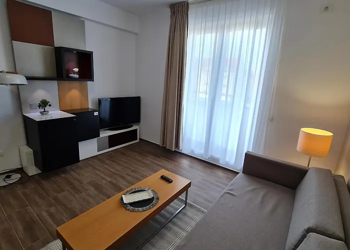 Jafar 10 Penthouse *